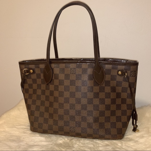 Louis Vuitton Handbags - Authentic Louis Vuitton Neverfull PM